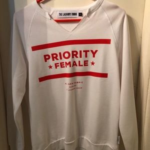 The laundry room - Priority Female - size Large